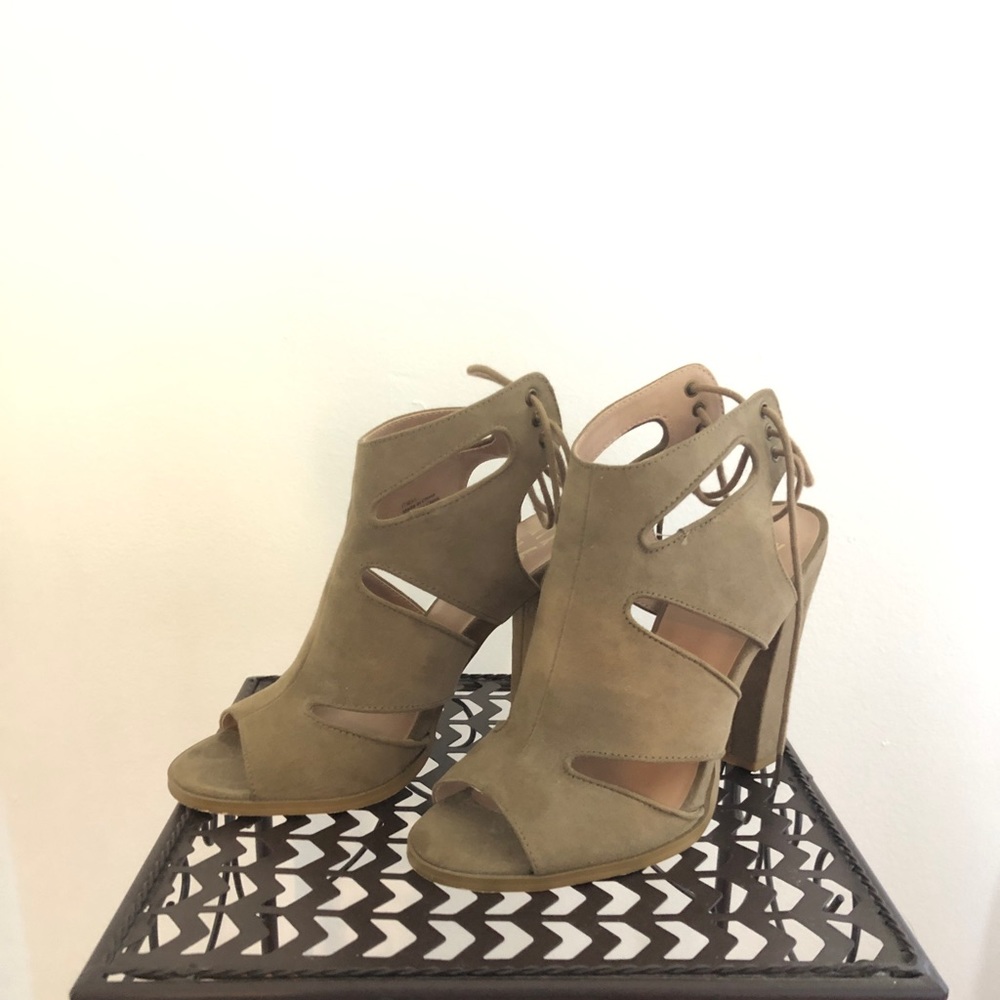 MIX NO. 6 Women Heels 4.5 in